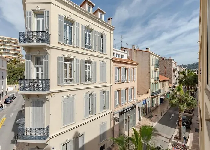 Studio Centre-Palais 7 Min-Plages